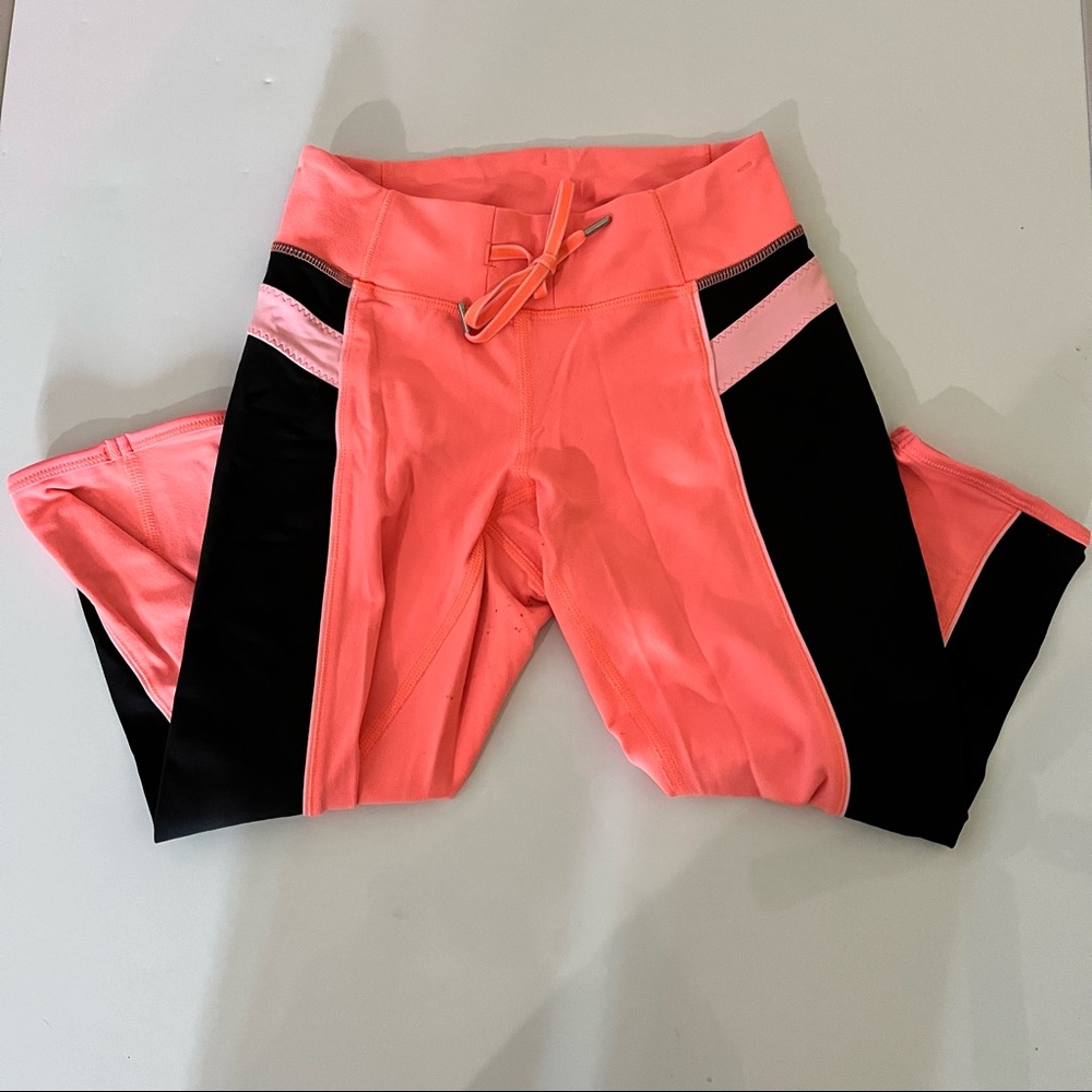 Lululemon Heat it Up crop